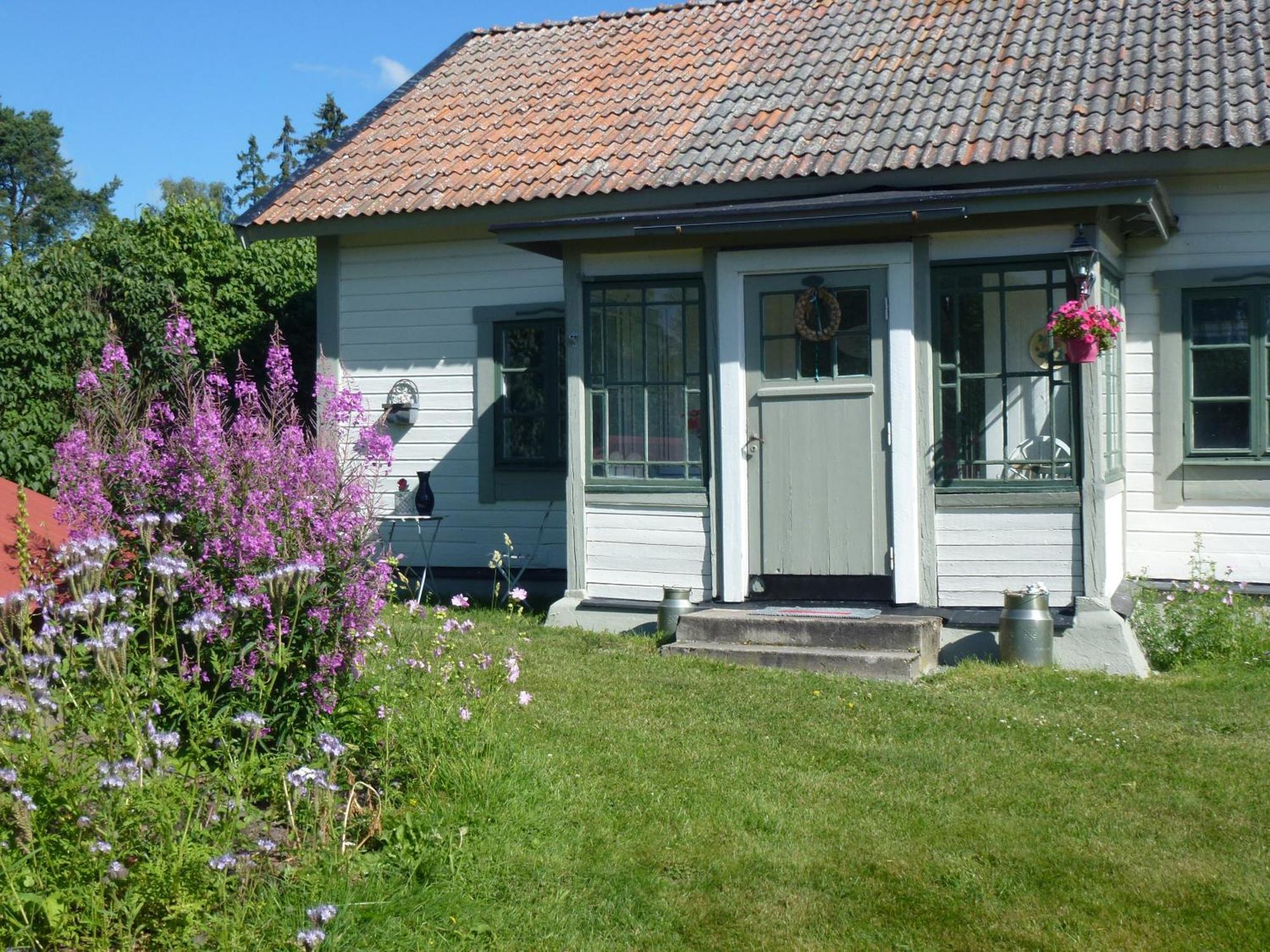 Enkoeping Cottage Exterior photo